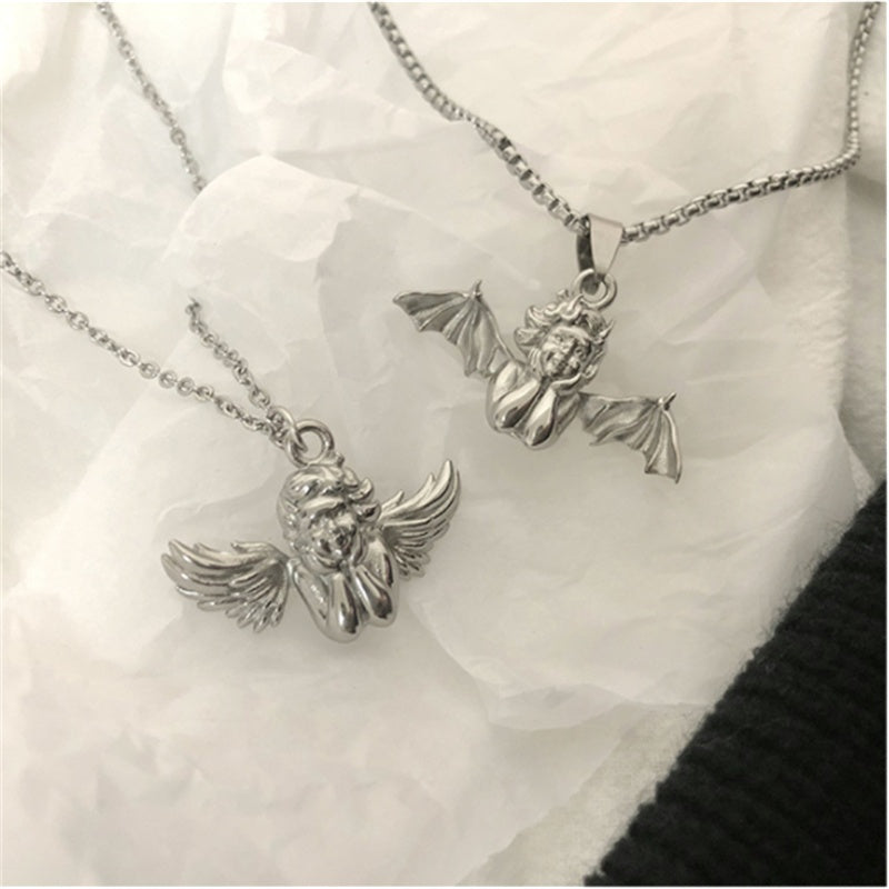 European and American Hip Hop Vintage Pendant