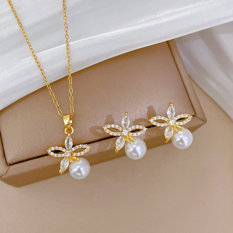 Titanium Steel Necklace And Earrings Suite Light Luxury Full Diamond